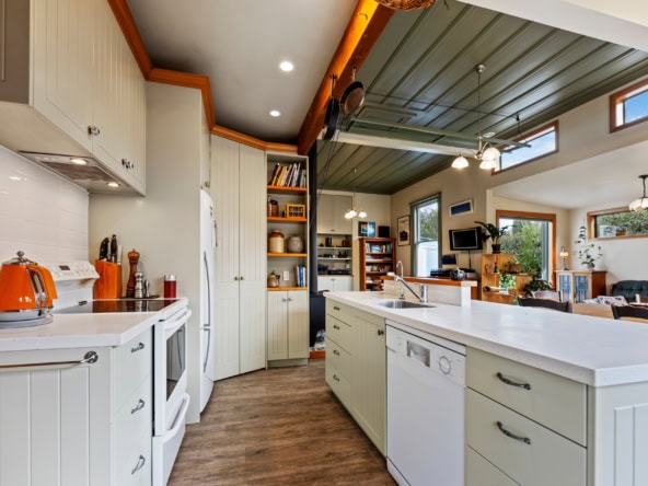 McGuire Real Estate | Dunedin - 172 Gladstone Road - Dalmore