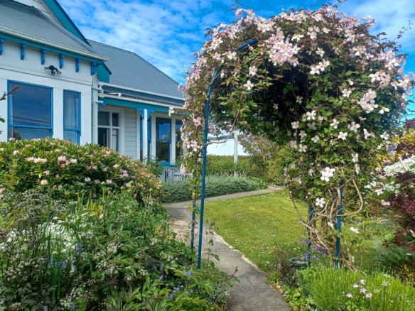 McGuire Real Estate | Dunedin - 172 Gladstone Road - Dalmore