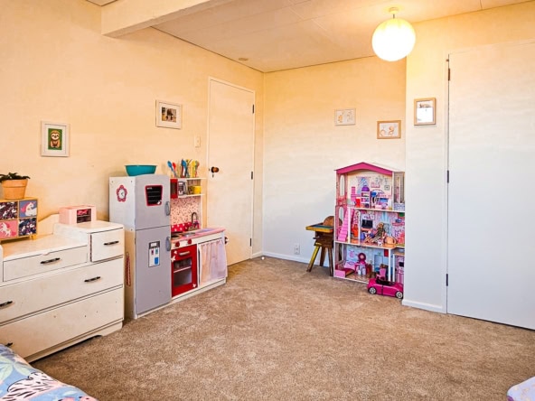 McGuire Real Estate | Dunedin - 19 Dalrymple Street - Pine Hill