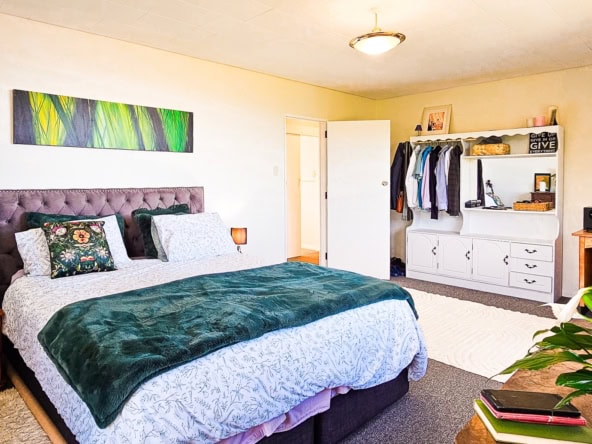 McGuire Real Estate | Dunedin - 19 Dalrymple Street - Pine Hill