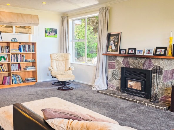 McGuire Real Estate | Dunedin - 19 Dalrymple Street - Pine Hill