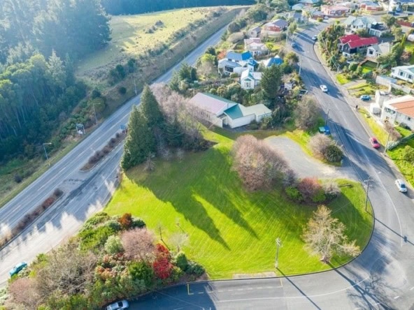 McGuire Real Estate | Dunedin - 211 Pine Hill Road - Dalmore