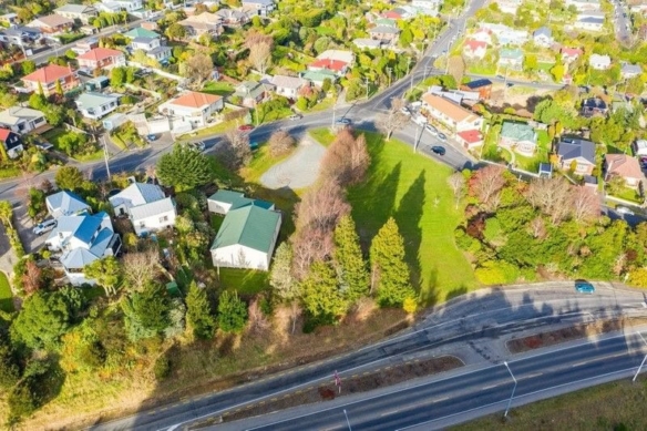 McGuire Real Estate | Dunedin - 211 Pine Hill Road - Dalmore