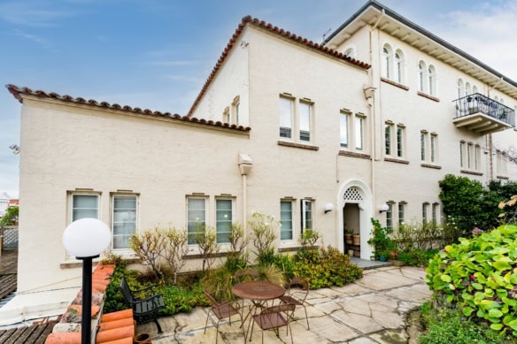 McGuire Real Estate | Dunedin - 535 George Street - Dunedin North