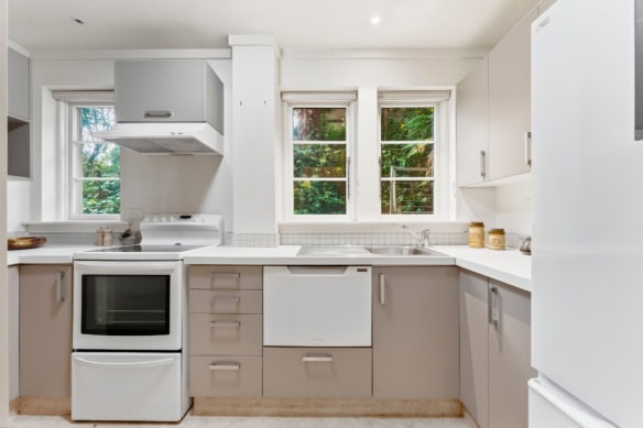 McGuire Real Estate | Dunedin - 535 George Street - Dunedin North